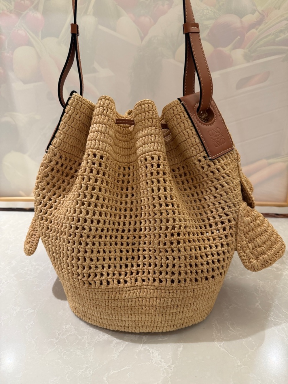 Loewe raffia Ruffled Bucket Bag with Leather handle - Picture 5 of 11